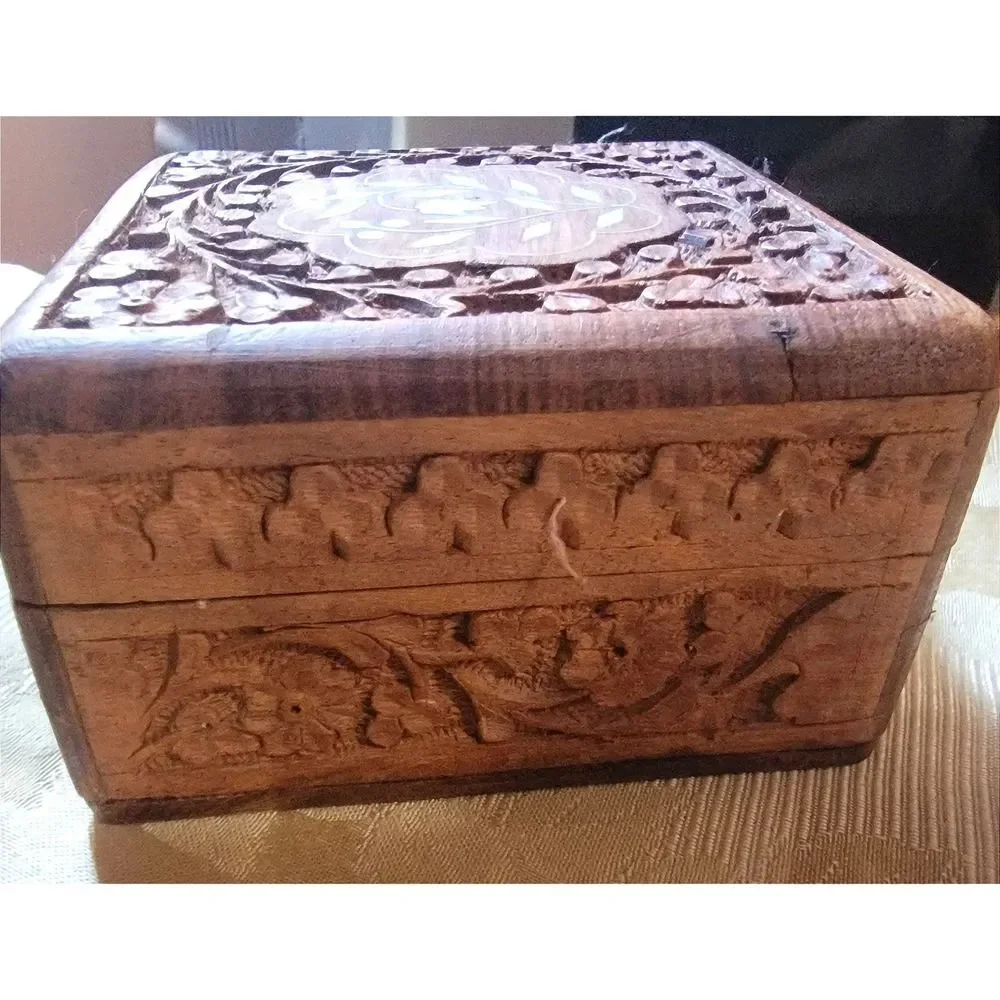 Hand Carved Wooden Trinket Box Jewelry Keepsake Storage Ornate Floral Inlay